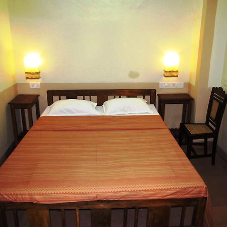 Royal Phoenix Inn Panaji Bagian luar foto